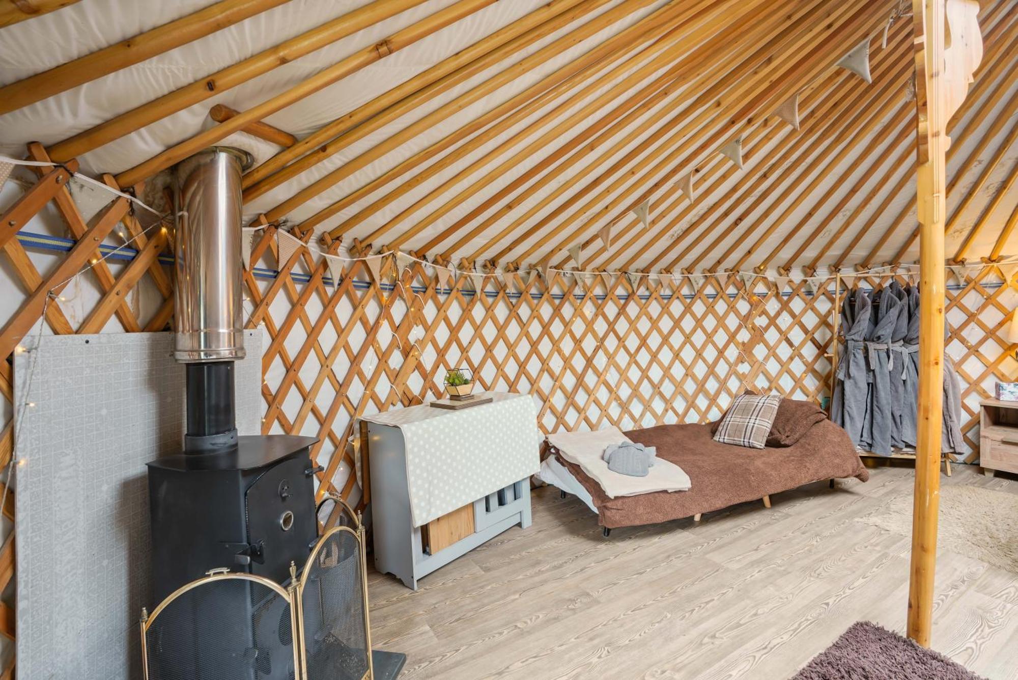 Hotel Glamp And Tipple Ltd Great Ellingham Zewnętrze zdjęcie
